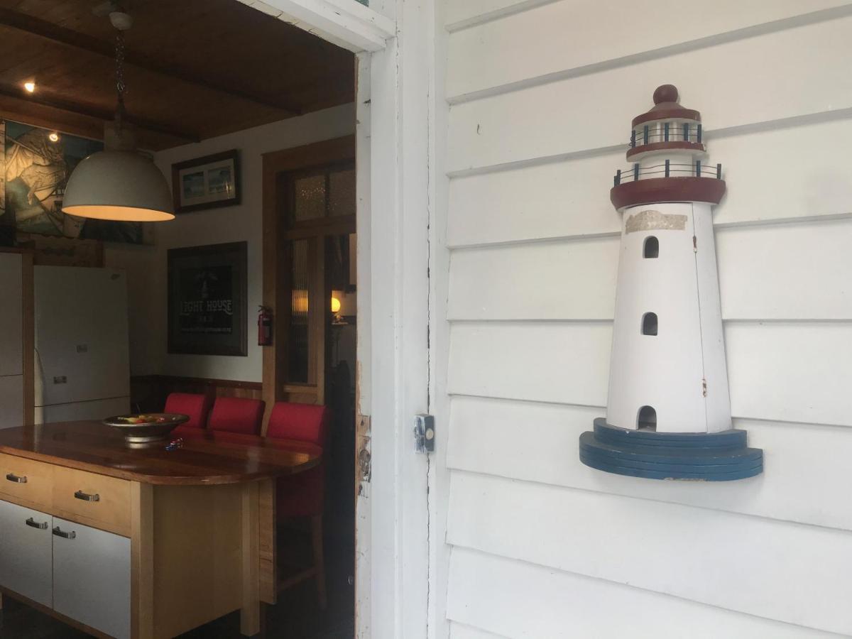 Bluff Hill Lighthouse B&B نابيير المظهر الخارجي الصورة